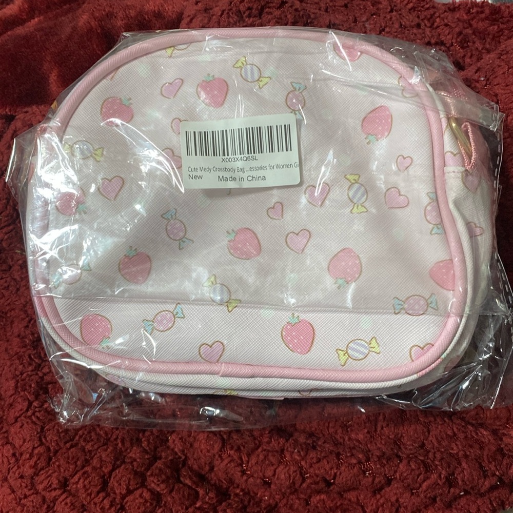 Hello Kitty My Melody Pink Kids Accessory Bag - Picture 2 of 11